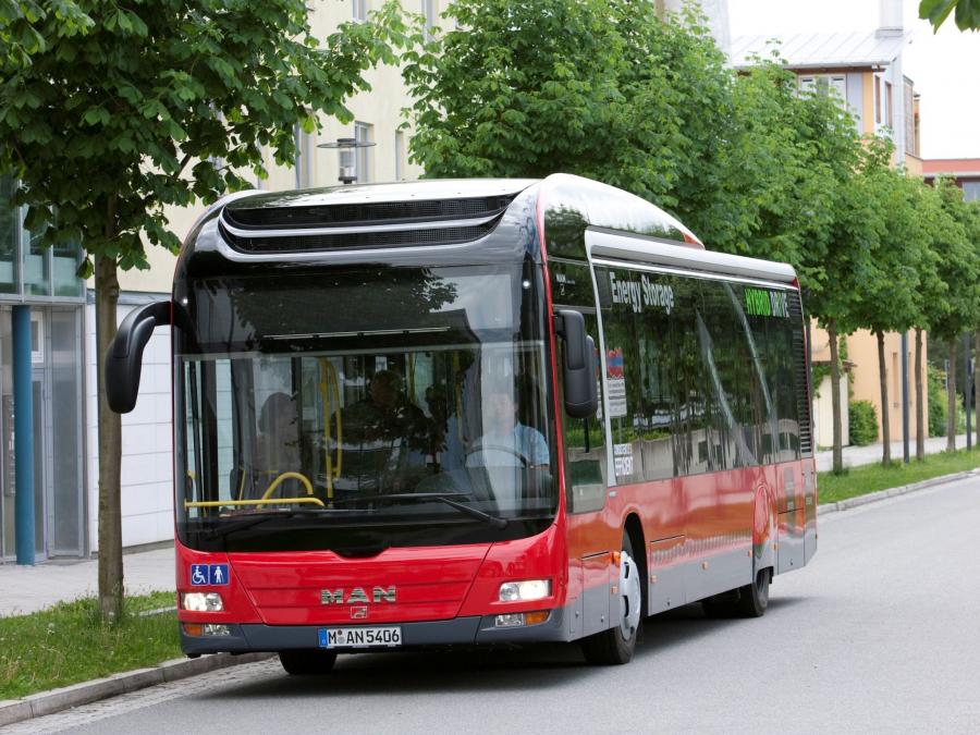  MAN &rsquo;City Hybrid EfficiencyDesign 2009 года  (фото 1 из 10)